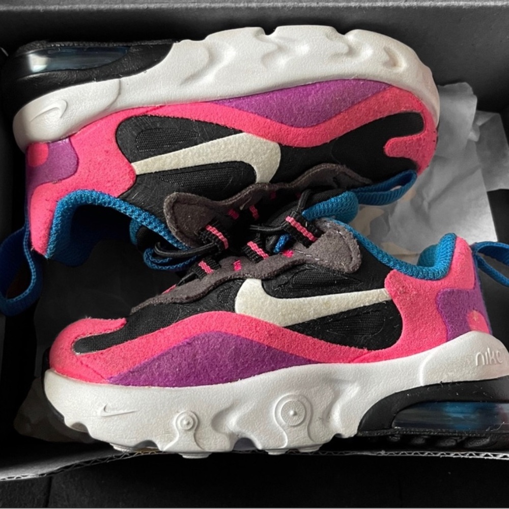 Nike Air Max 270 RT. Shoes are in terrific condition, worn a few times. Size 4c